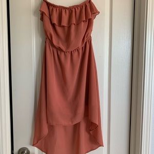 Hi-low strapless dress